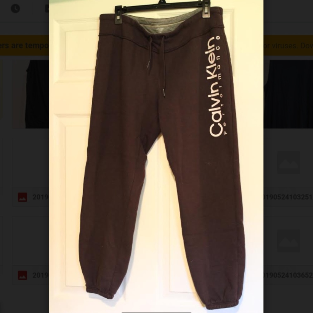 Calvin Klein Sweatpants